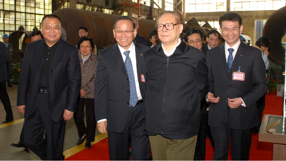 2009年4月26日，江澤民同志蒞臨考察